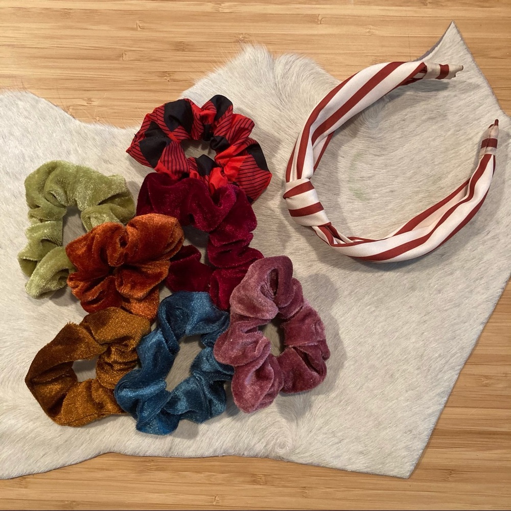 URBAN OUTFITTERS Hair Bundle